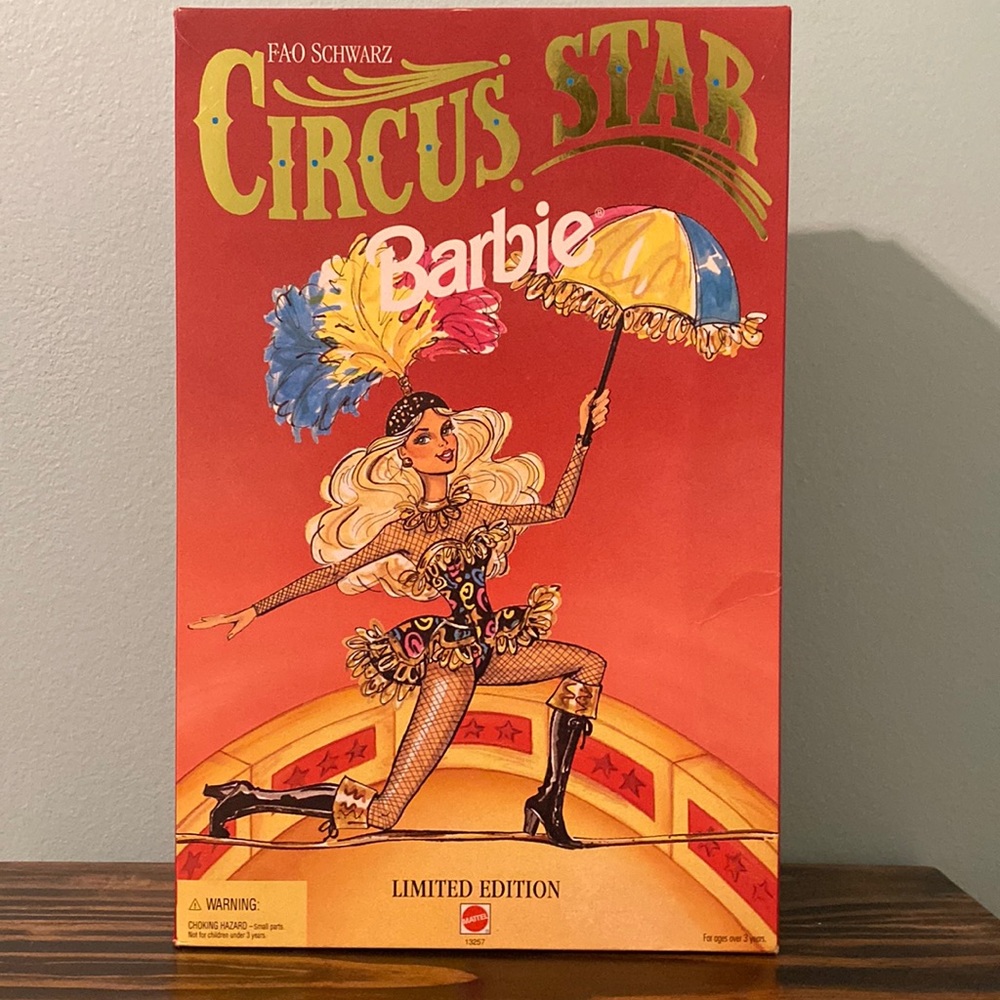 FAO Schwarz Circus Star Barbie Limited Edition 1994